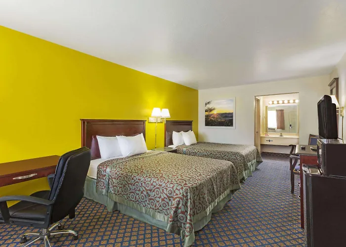 Days Inn By Wyndham Delta