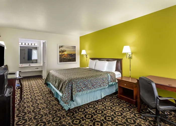 Days Inn By Wyndham Delta