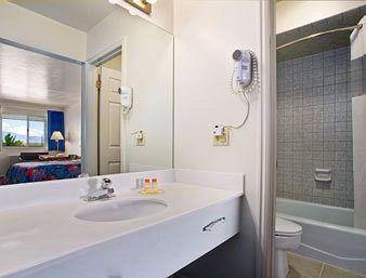 Days By Wyndham Hotel
